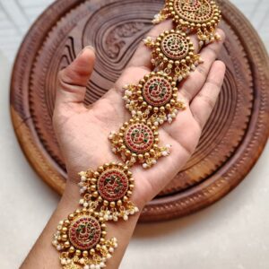 Traditional Kundan Pearl Hair Paranda